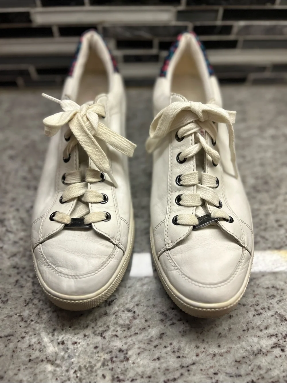 Coach Porter off white Leather Lace-Up Sneakers with Floral Heel size 11